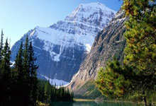 多古:C罗很聪明,他知道如何造点;我并没有拉他很长时间.